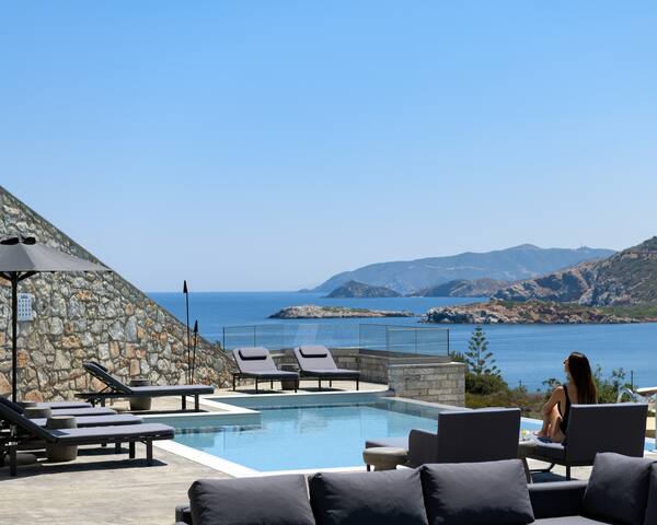 ViveVerde Villa, Walking to Beach & Shops