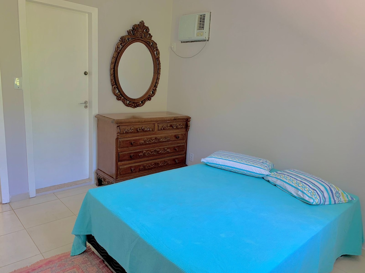 Chumba juu ya nyumba. 