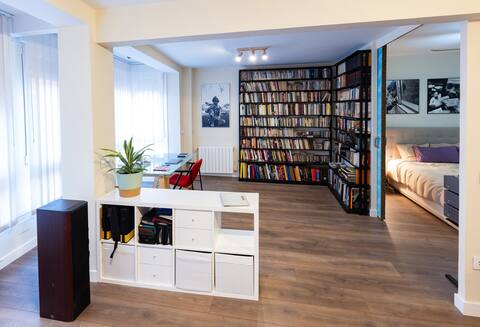 Artsy 1-bedroom apartment