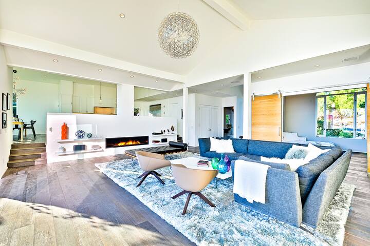 Malibu Villa 180 Degree Unobstructed Ocean Views gallery image 3