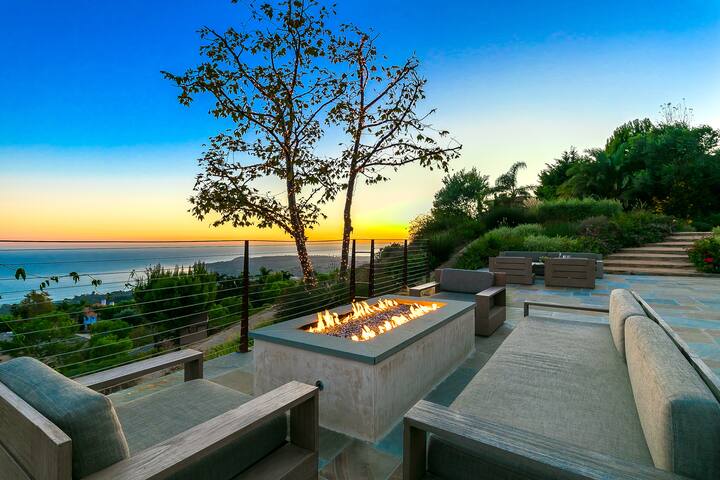 Malibu Villa 180 Degree Unobstructed Ocean Views gallery image 4