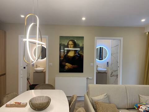 Mona Lisa, Brand-new & splendid  flat near Disney