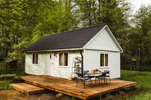 Kaltene Earls Garden Cabin with Sauna