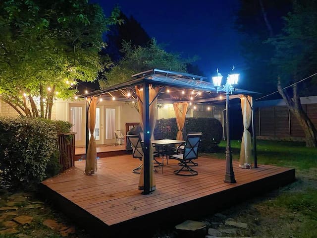 Comfy and Clean North Dallas House. So Nice! gallery image 2