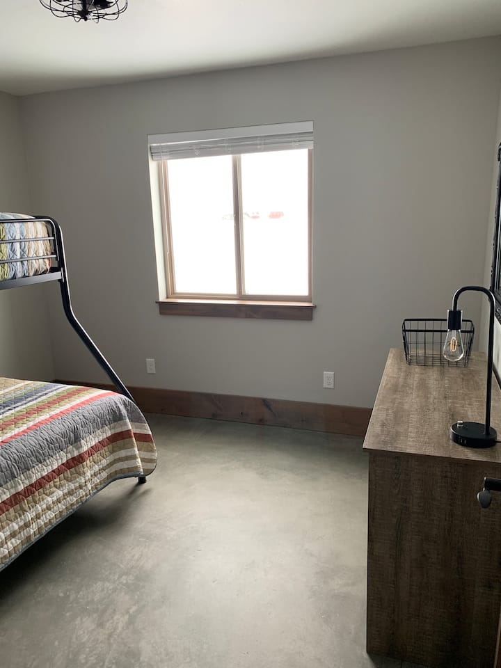 Cozy Packsaddle Retreat
