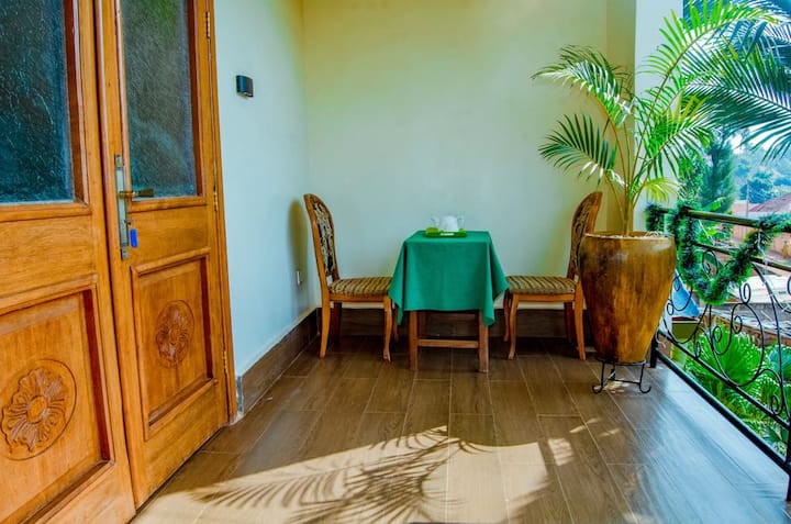 Discover Your Serene Retreat on Airbnb