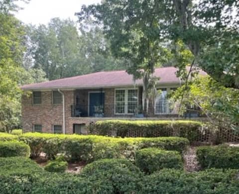 Spacious & Centrally located in CHS Lowcountry
