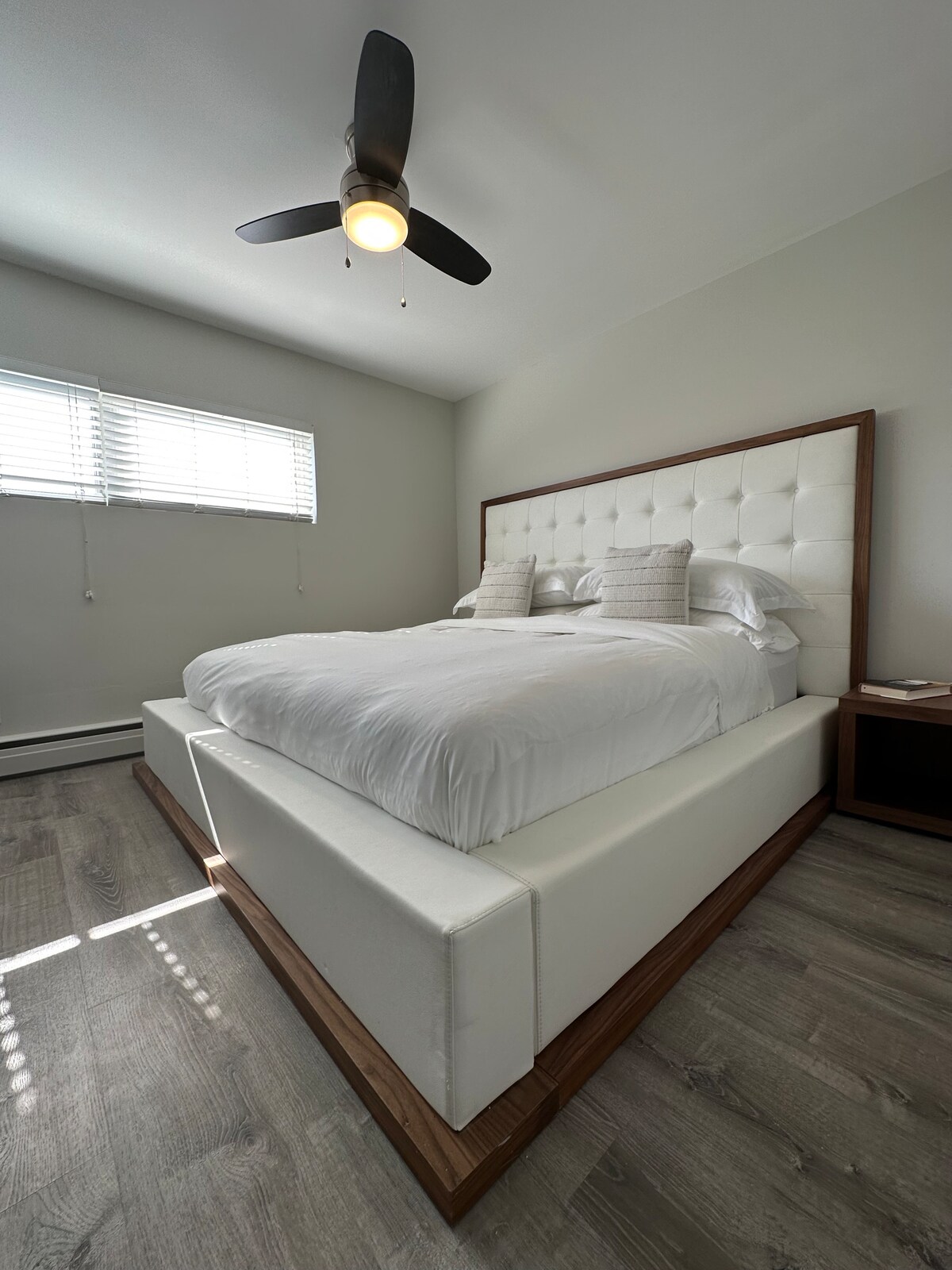 Нема ништо подобро од тоа да спиете во БРАЧЕН кревет!