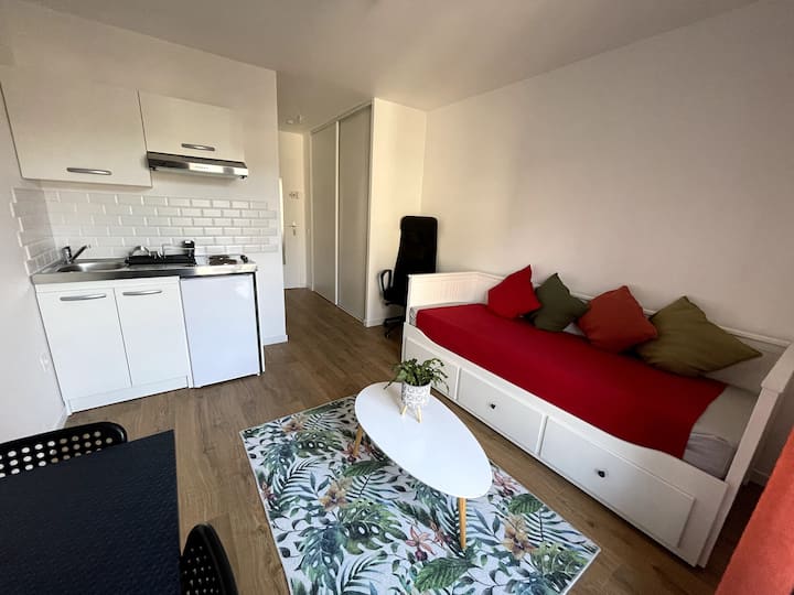 Chambre Privée Dans: Appartement - Champs-sur-Marne