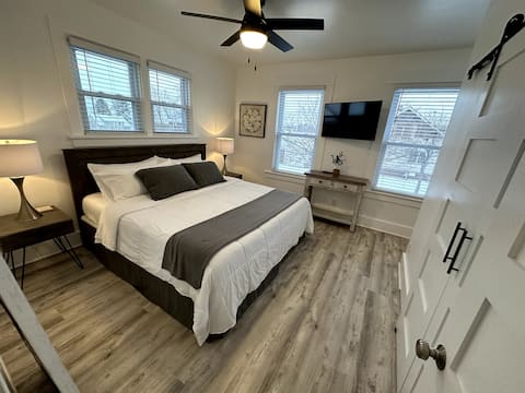 Modern Upstairs Apt - Steps from Lake Michigan
