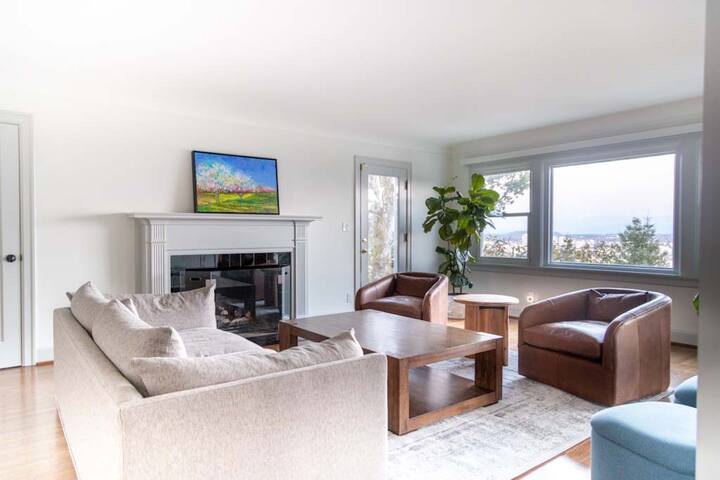 Breathtaking Views gallery image 3