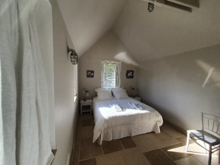 master suite with sea view