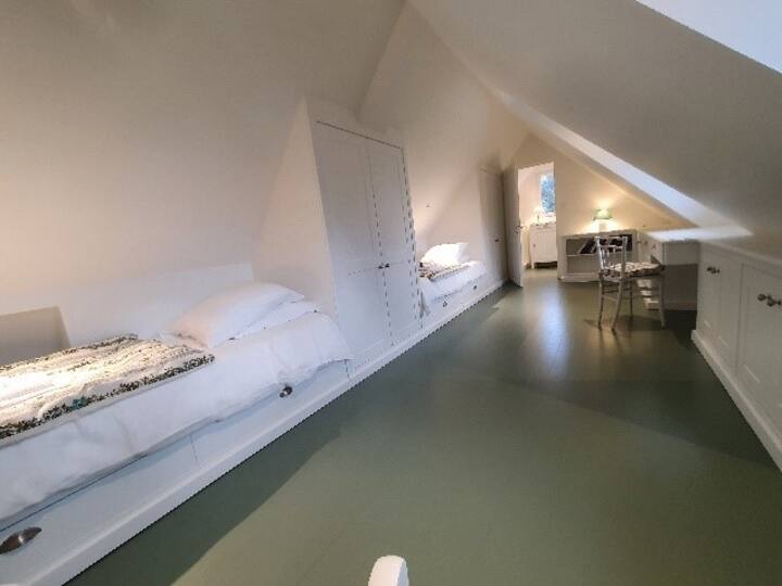 children's dorm with alcoves and sea views