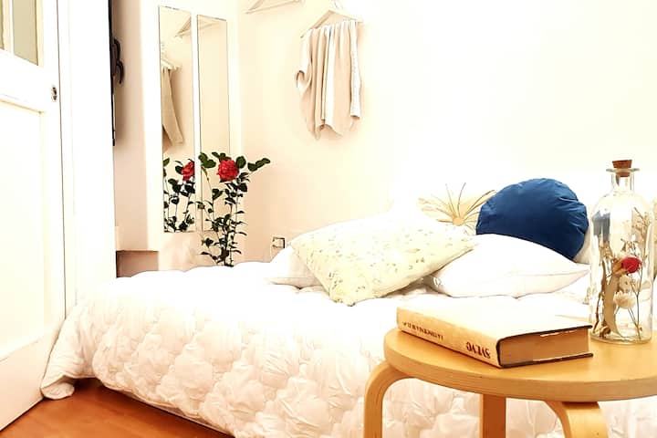 Camera matrimoniali 
Dormitorio matrimonial 