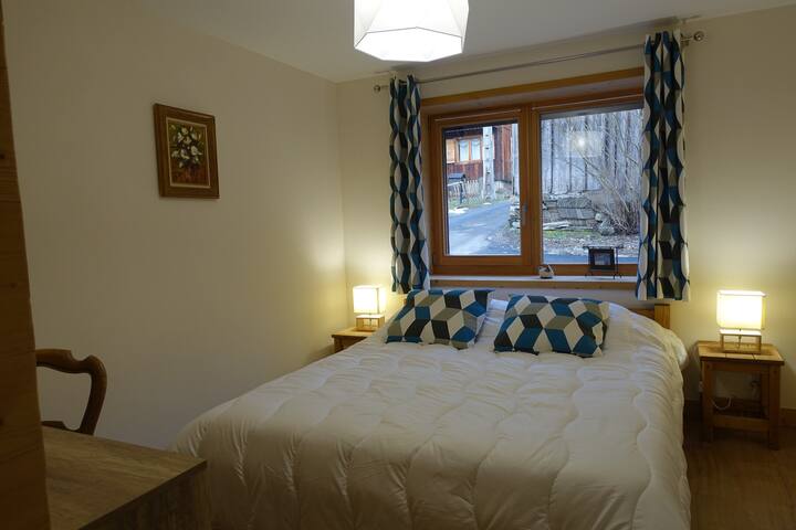 1 spálňa pre 2 osoby, veľká posteľ pre 160 osôb