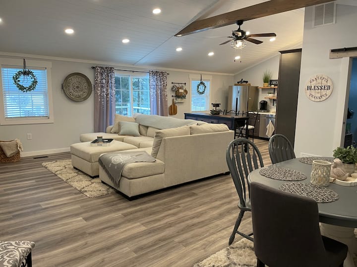 Canastota Holiday Rentals & Homes New York, United States Airbnb