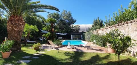 Two-room garden apartment with swimming pool