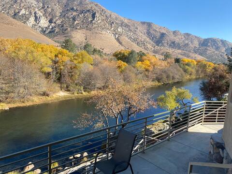 Bear House-River Front