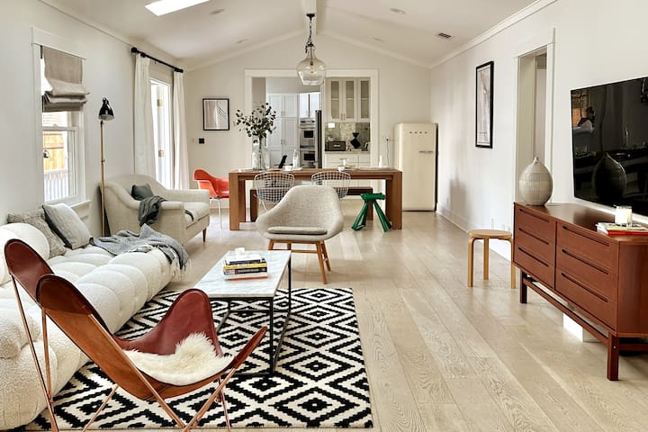 4/3 West LA Modern Bungalow Home