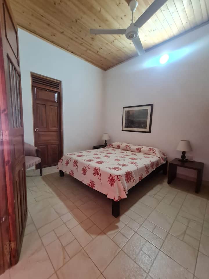 Ambienti i dhomës së gjumit 4