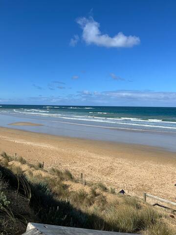 Bon Air! Walk to the beach, shops gallery image 4