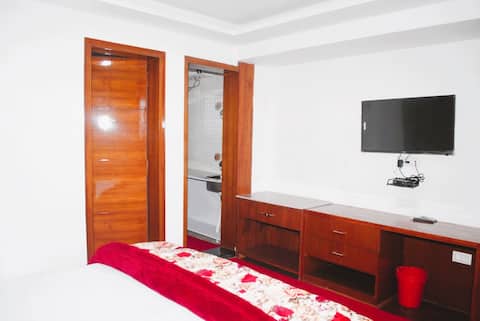 KanatalPinnacleHouse