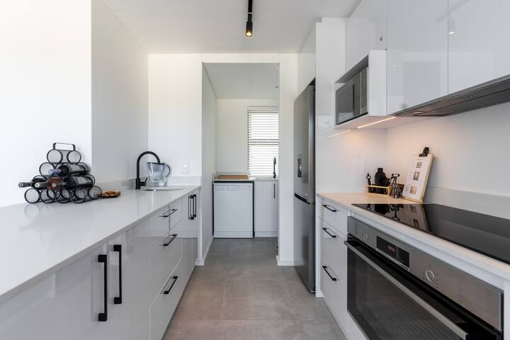 Spacious Family Penthouse gallery image 4