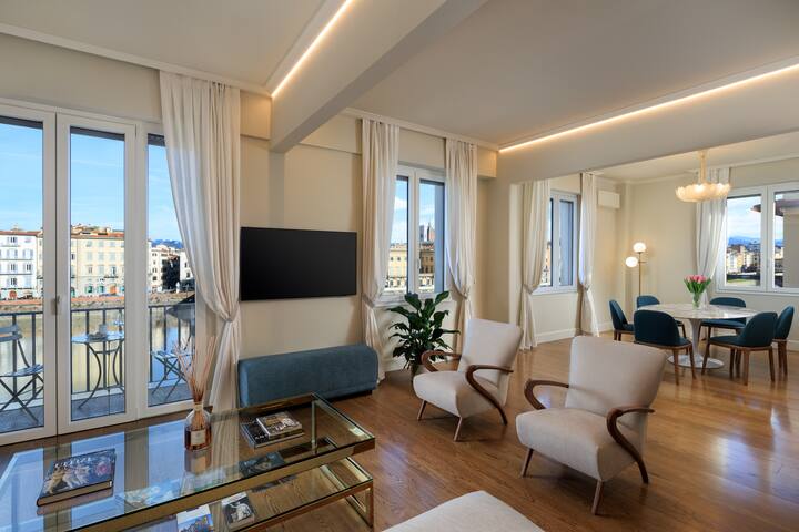 Exclusive Luxury Apartment with stunning view gallery image 4