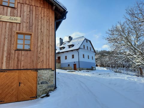 Sudetenský grunt. Authentic cottage in the Jeseníky Mountains.