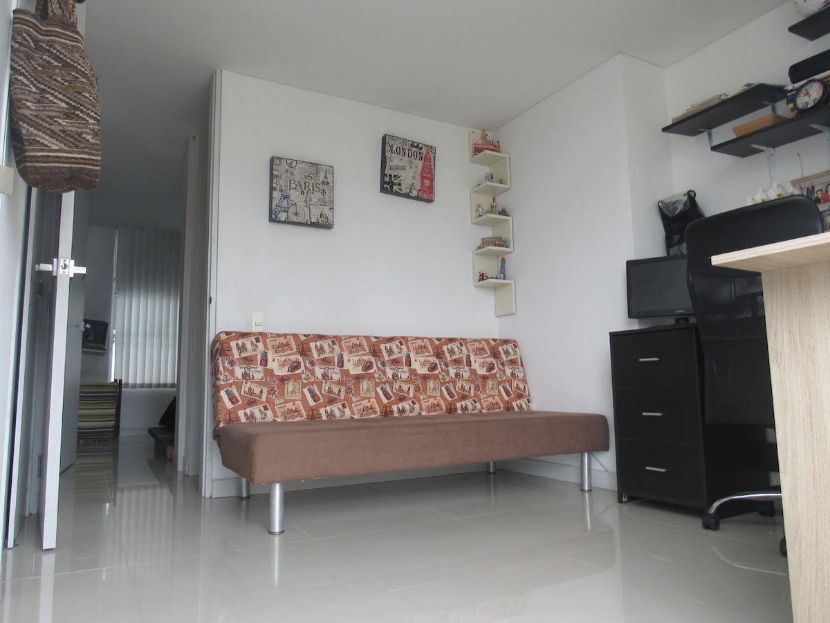 საძინებელი 1