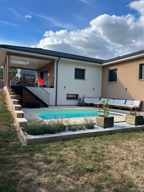 Beautiful quiet house