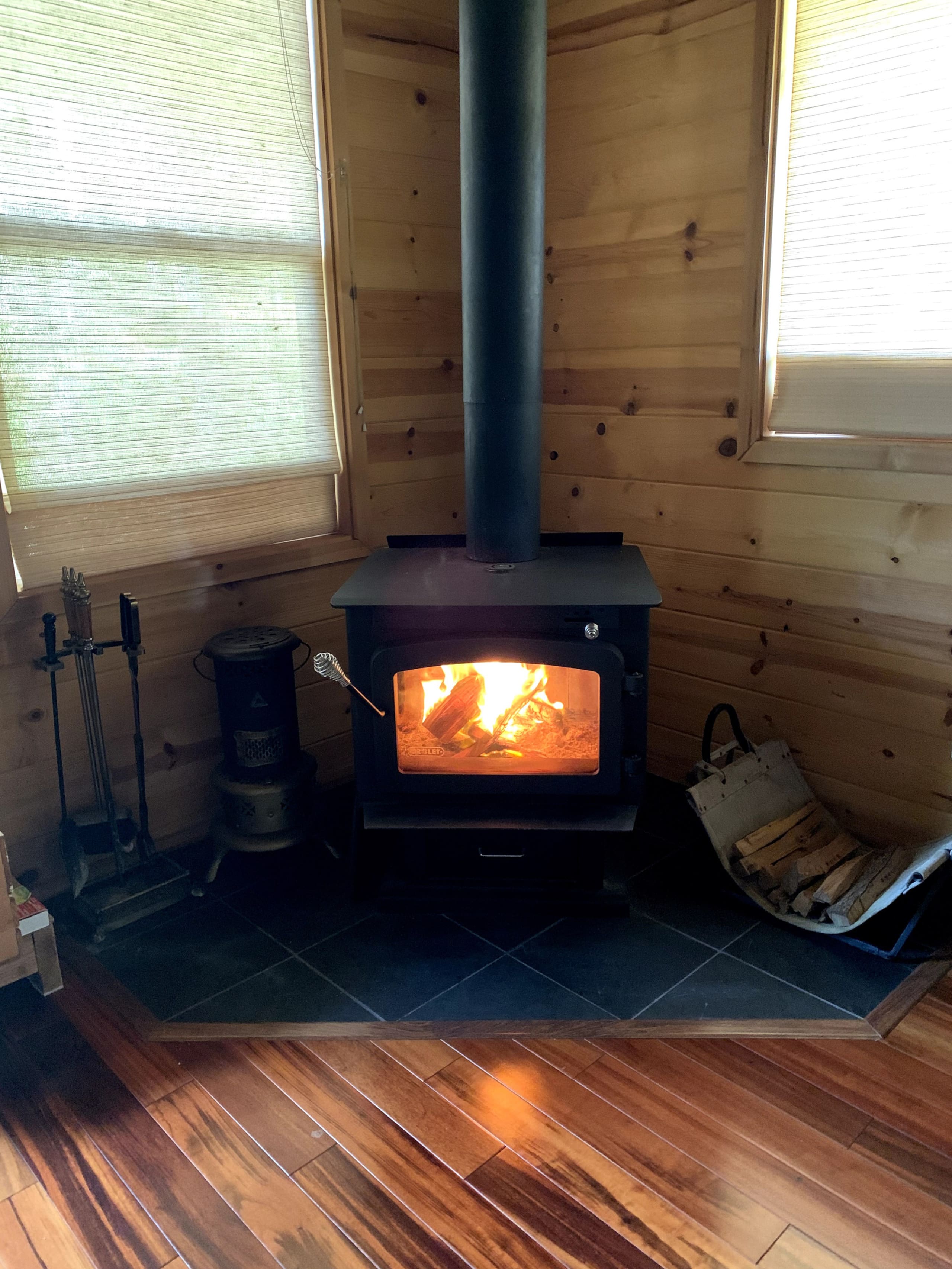 Home in Pahoa · ★4.94 · 2 bedrooms · 3 beds · 1 bath - Image 1
