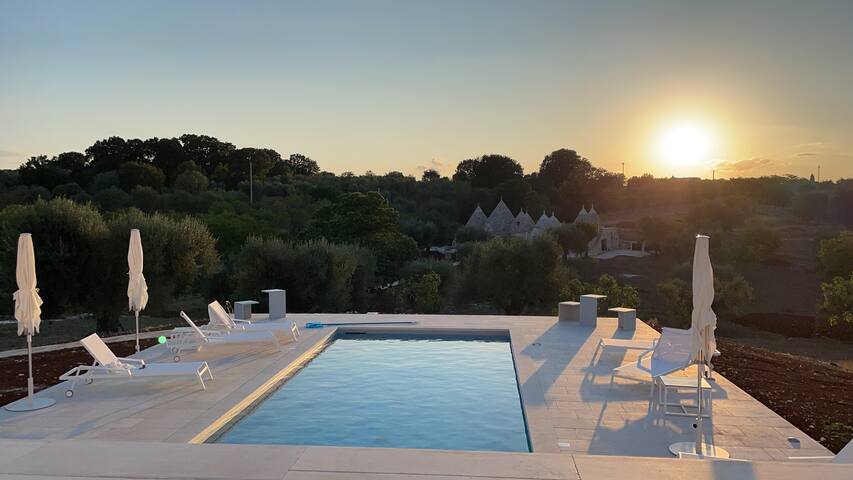 Design Villa w/ Pool & Views – Ostuni Countryside gallery image 4