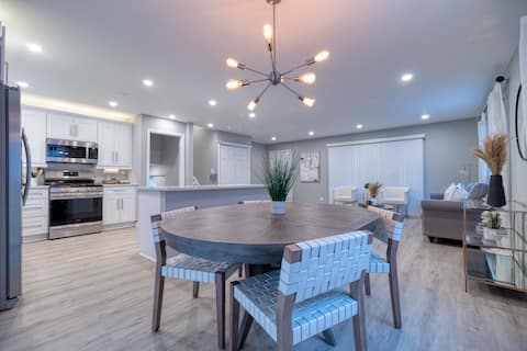 Captivating Home near Naperville