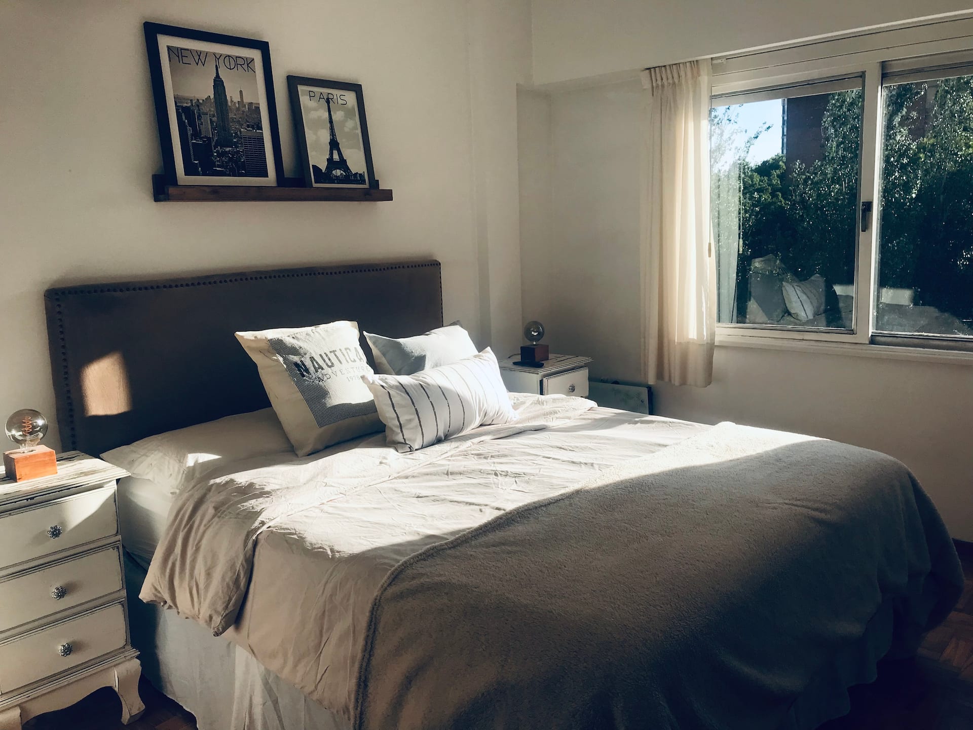 A bright 3-room apartment in Coghlan