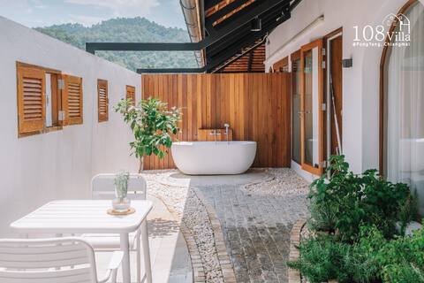 108 Villa PongYang Room 1