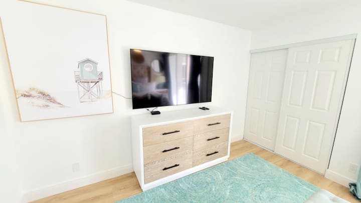 Huge Flat Screen in Lake View King Suite