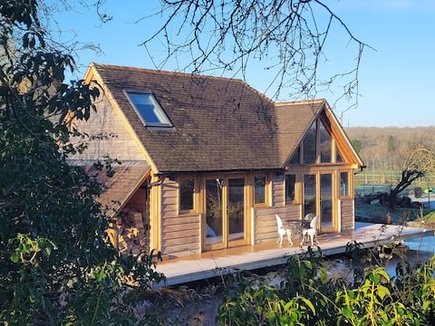 The Cabin at Whites Farm