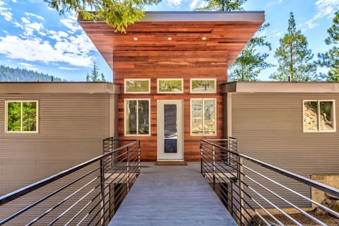 Apex Yosemite West modern duplex