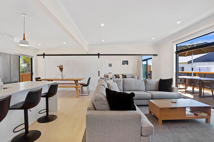 TPM Holiday Team managed Airbnb listing 1