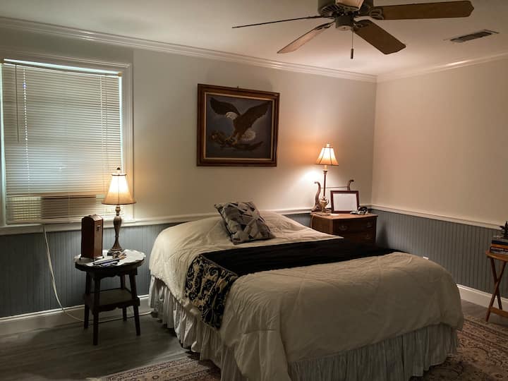 საძინებელი 1