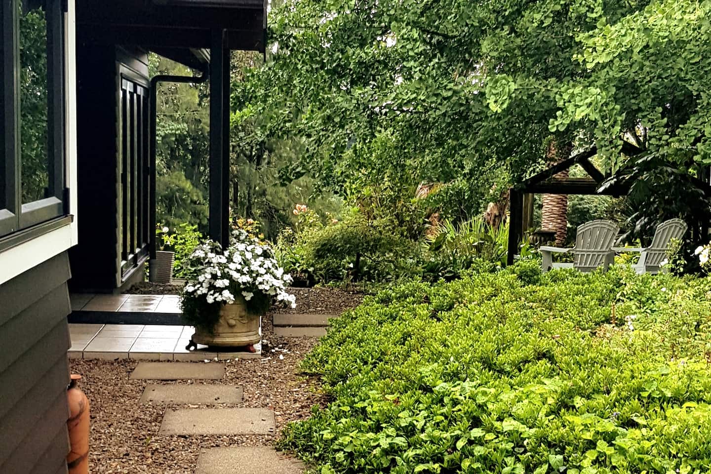 The Orchard Guesthouse 2