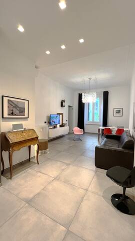 Apartment Centro _ City Life _ Mico gallery image 3