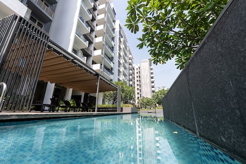 Axis 5km to Airport Serviced by Soben Homes