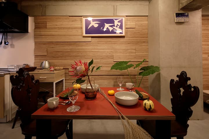 Piano Hotel Cedarwood In Tokyo - Apartments for Rent in Shibuya