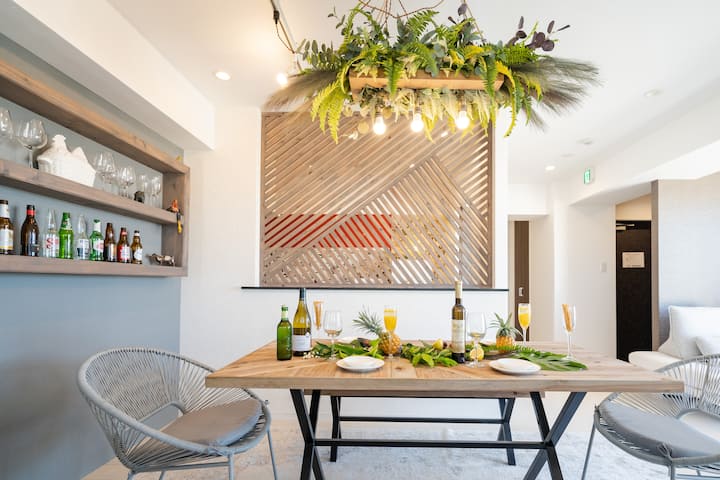 バードトイ　ゆったり大きな三階建パーチ［408］ バードトイ ゆったり大きな三階建パーチ［408］ 止まり木