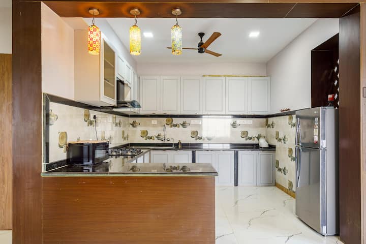 Open Kitchen