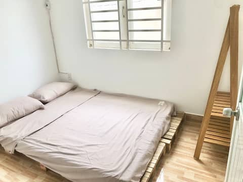 Cozy AC room near the airport