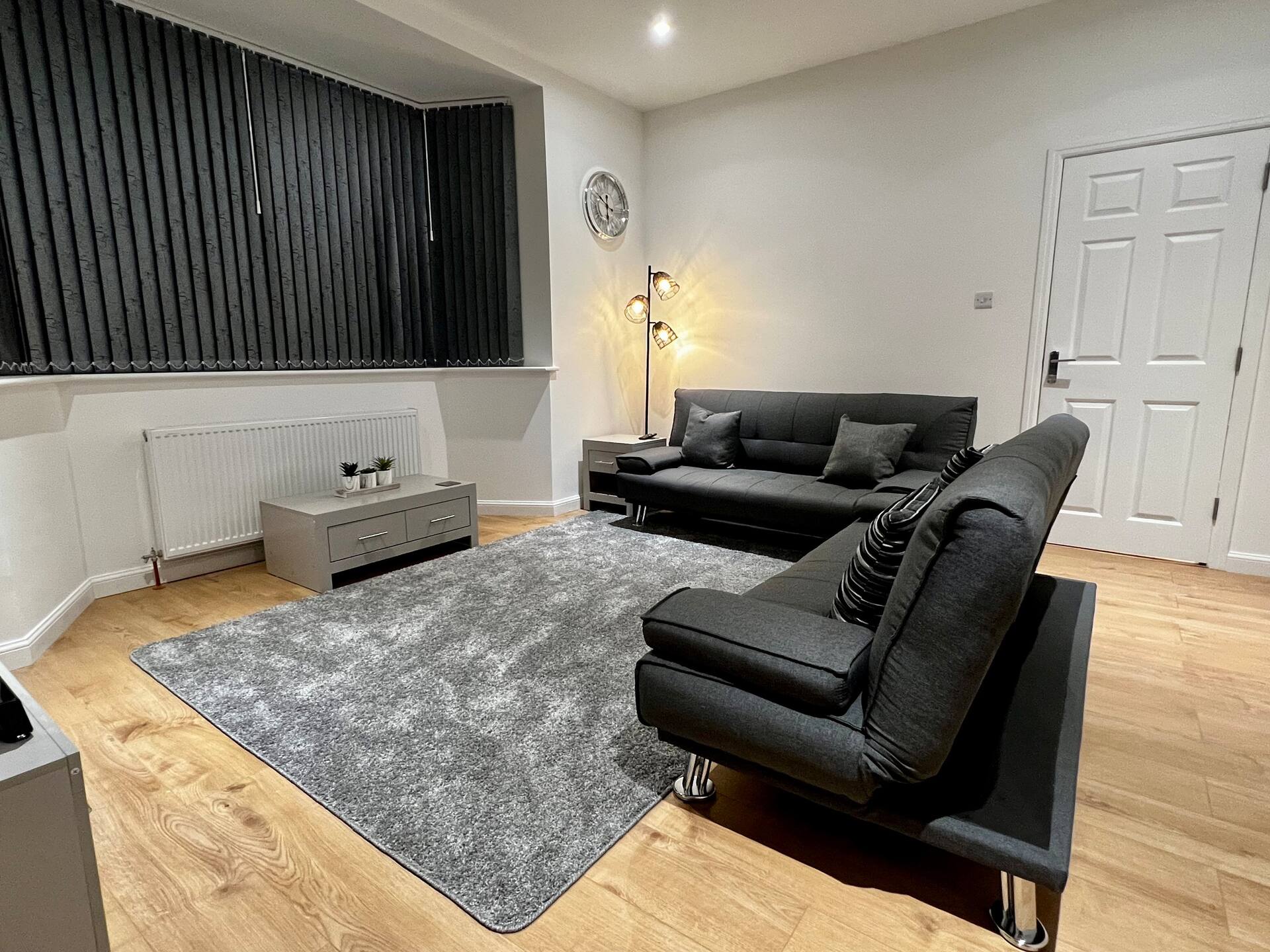 No. 1 | Lux Nuneaton with Gated, Private Parking
