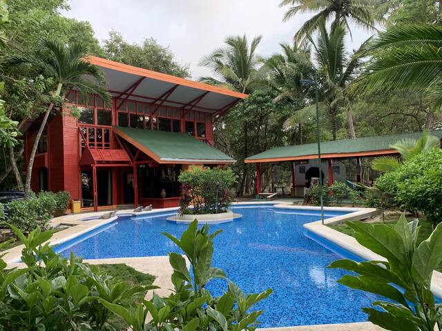 Seaside Rustic Retreat 4BR Oasis with Private Pool